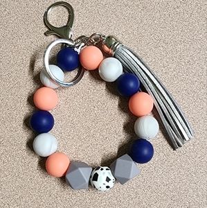 Keychain bracelet